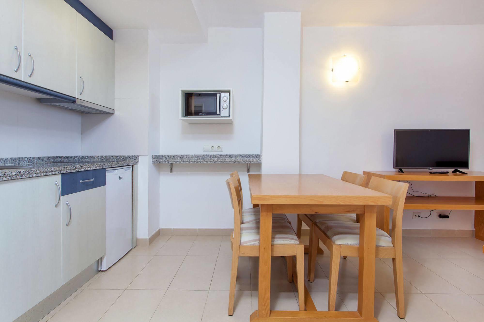 Apartamentos Mar Y Playa Ibiza by Eksteriør bilde